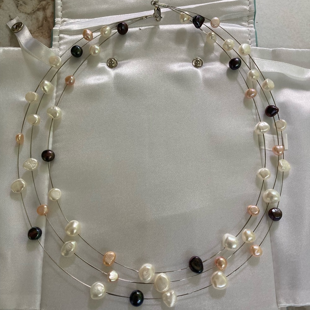 RS Cultured fresh water pearl, 3-strand necklace